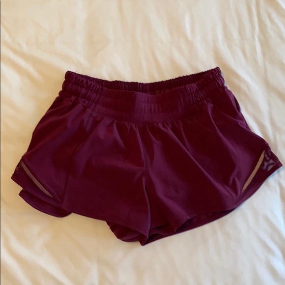 lululemon athletica Pants - Hotty Hot Short II 2.5”